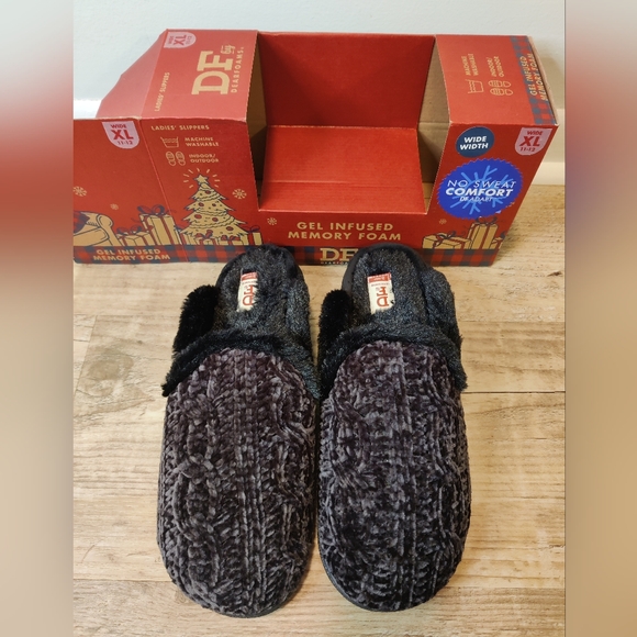 New In Box DF by Dear Foams Slippers Size XL 11-12W - Picture 2 of 3